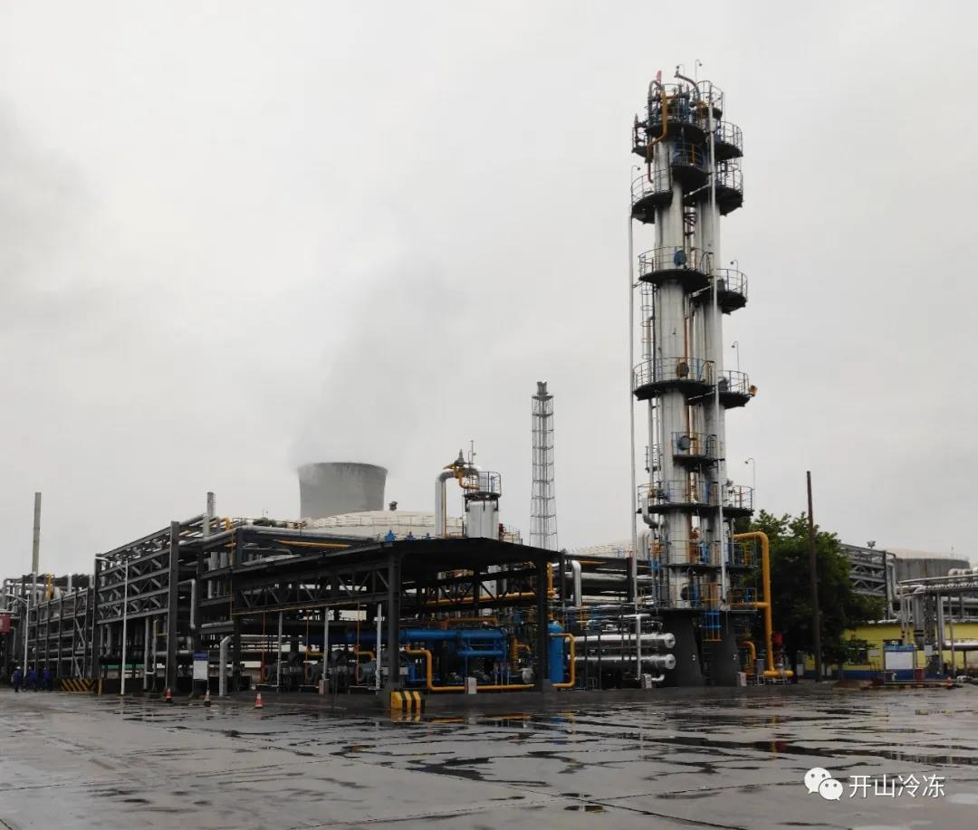 開山研發的丙烷制冷機組治理煉廠廢氣VOCs技術處理廢氣效果更佳